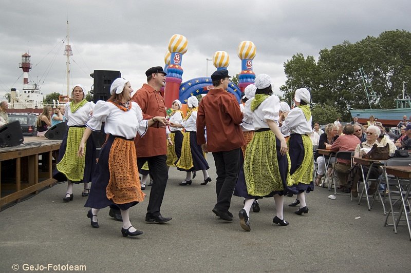 desloepevisserijfeestenzeebrugge2008foto23.jpg