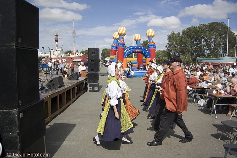 desloepevisserijfeestenzeebrugge2008foto31.jpg