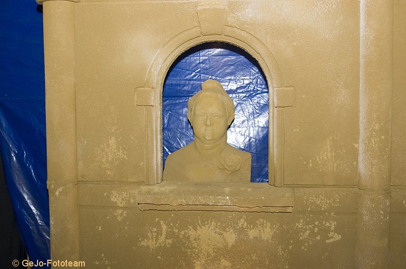 zandsculptureblankenbergefoto02.jpg
