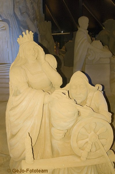 zandsculptureblankenbergefoto66.jpg