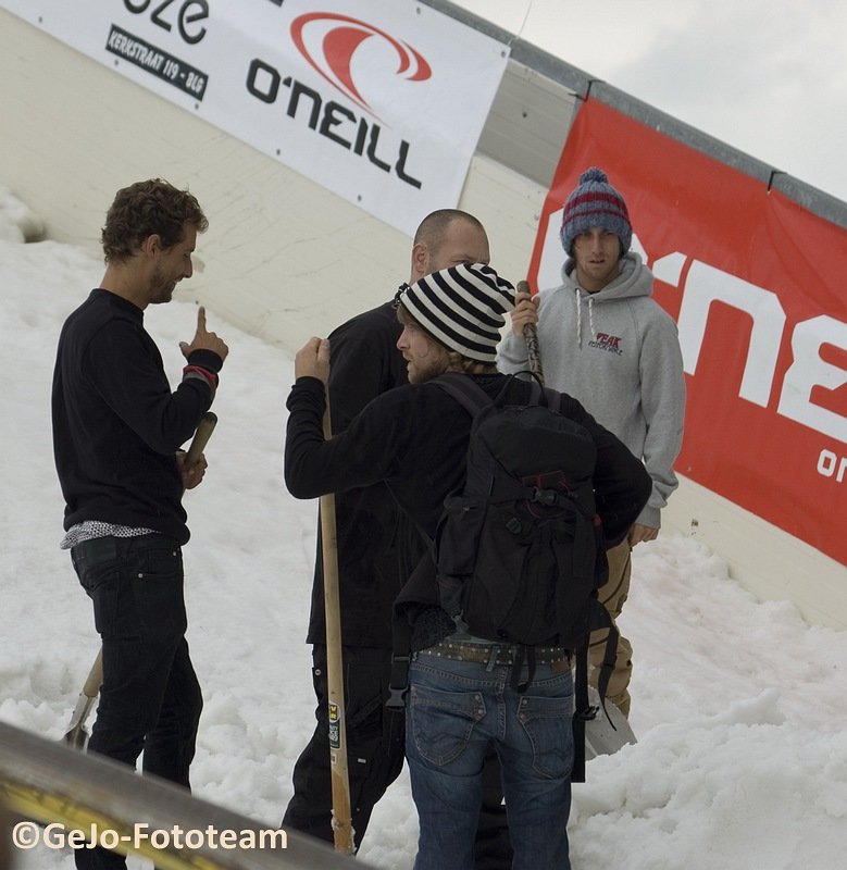 oneillsportweekend2008snowboardfoto01.jpg