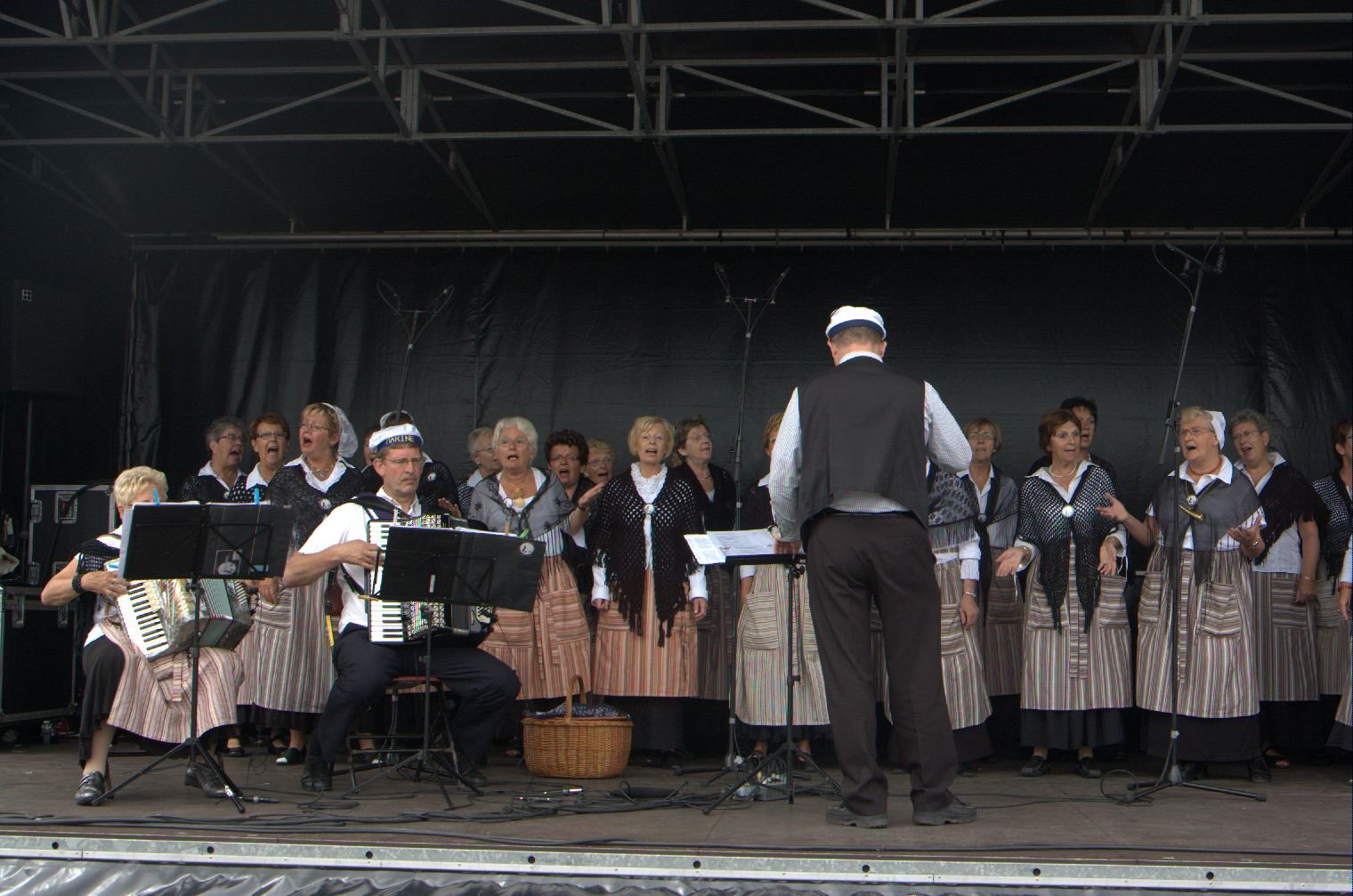 visserijfeestenzeebruggeoogtijfoto13.jpg